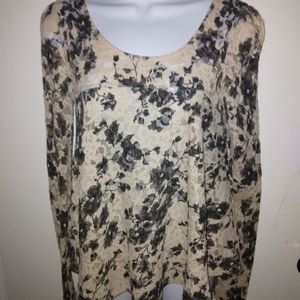 UO/Pins & Needles Lace Keyhole Top